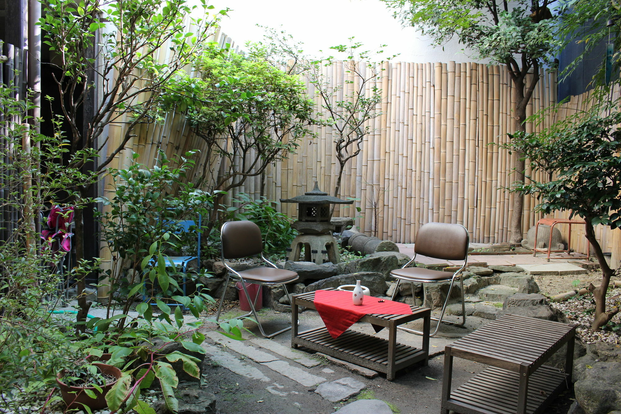 Gomaharu Guesthouse Osaka Buitenkant foto